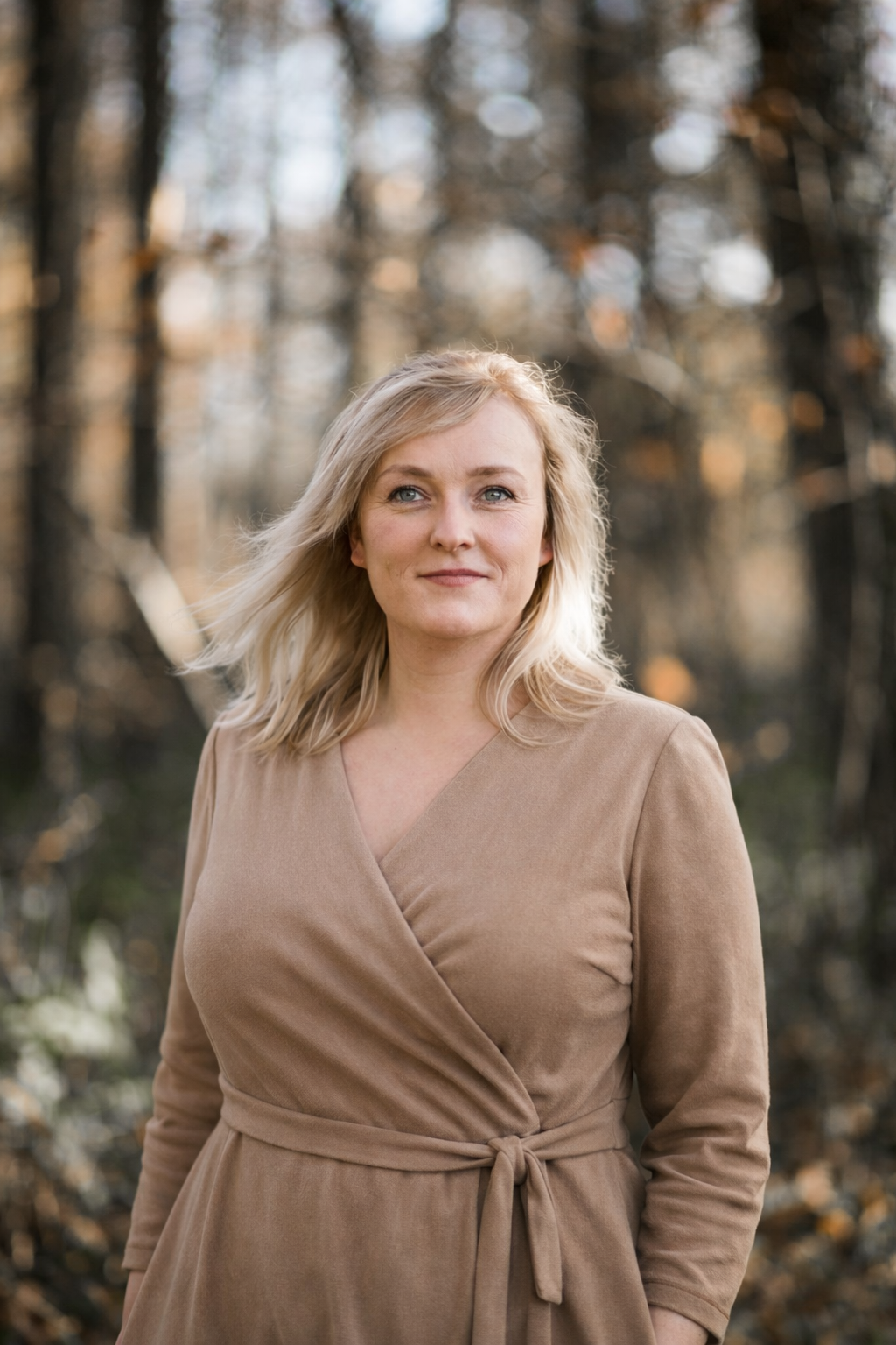 Vrouwelijke energie natuurwezens hekserij